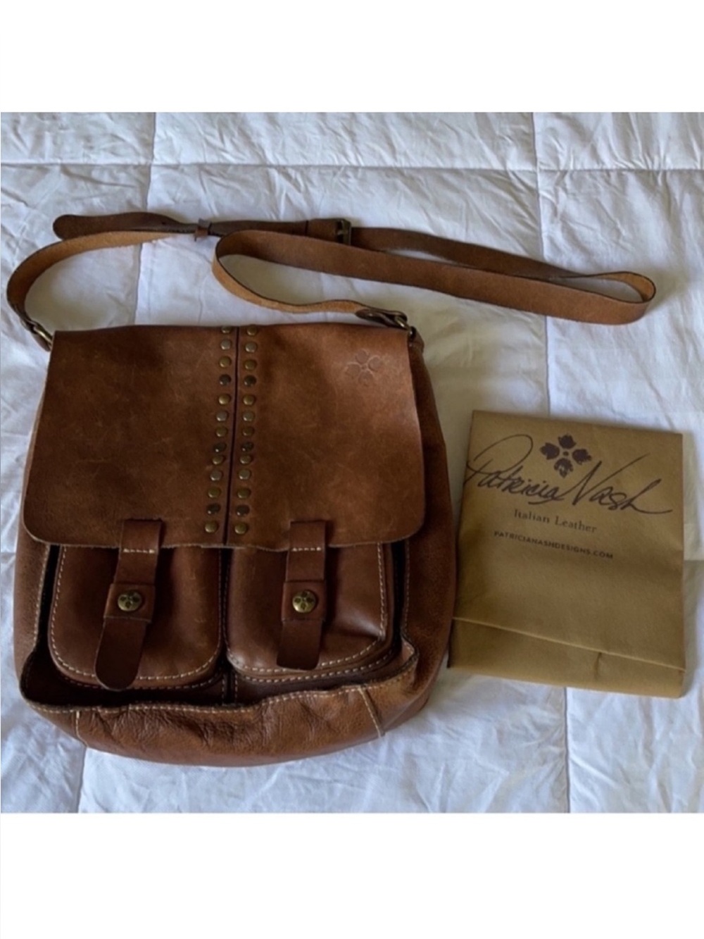 🤎 Patricia Nash Italian Leather Messenger Crossbody Bag Purse